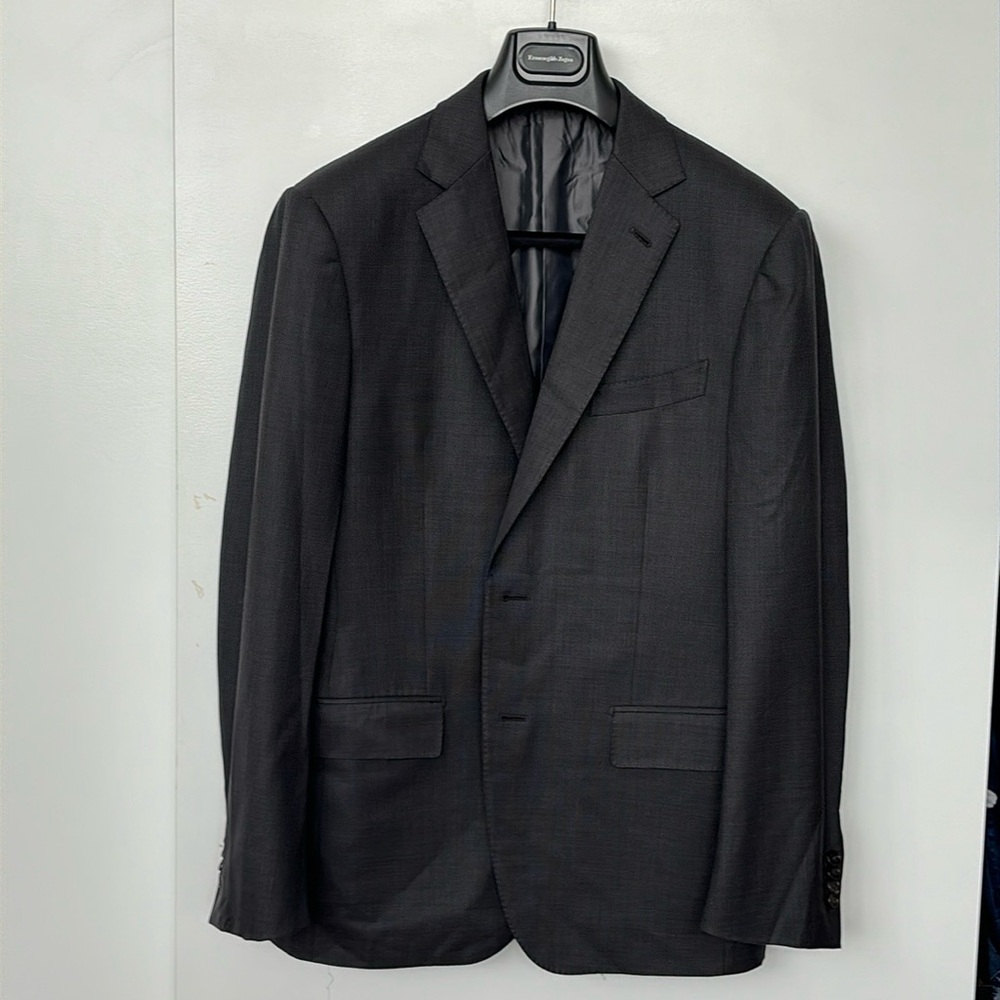 Ermenegildo Zegna men’s suit charcoal grey size 50